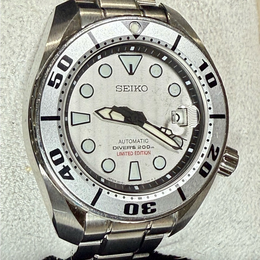 Seiko “Silver Sumo” Date Silver Dial Auto Mens Classic Watch *Limited Edition* - Picture 2 of 7